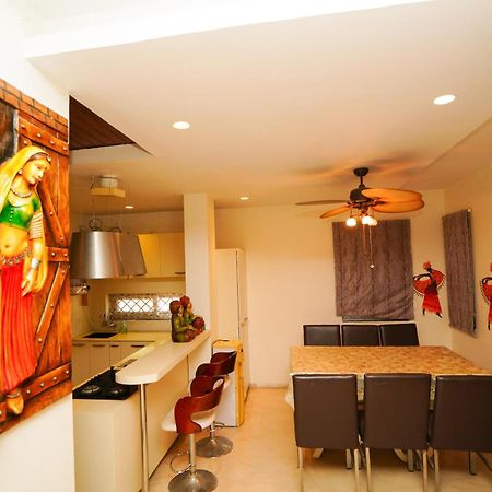 Golden Villa - Duplex House With Private Theater - Near To Alipiri And Bhudevi Ttd Ticket Counter And Kapilateertham Tirupati Extérieur photo
