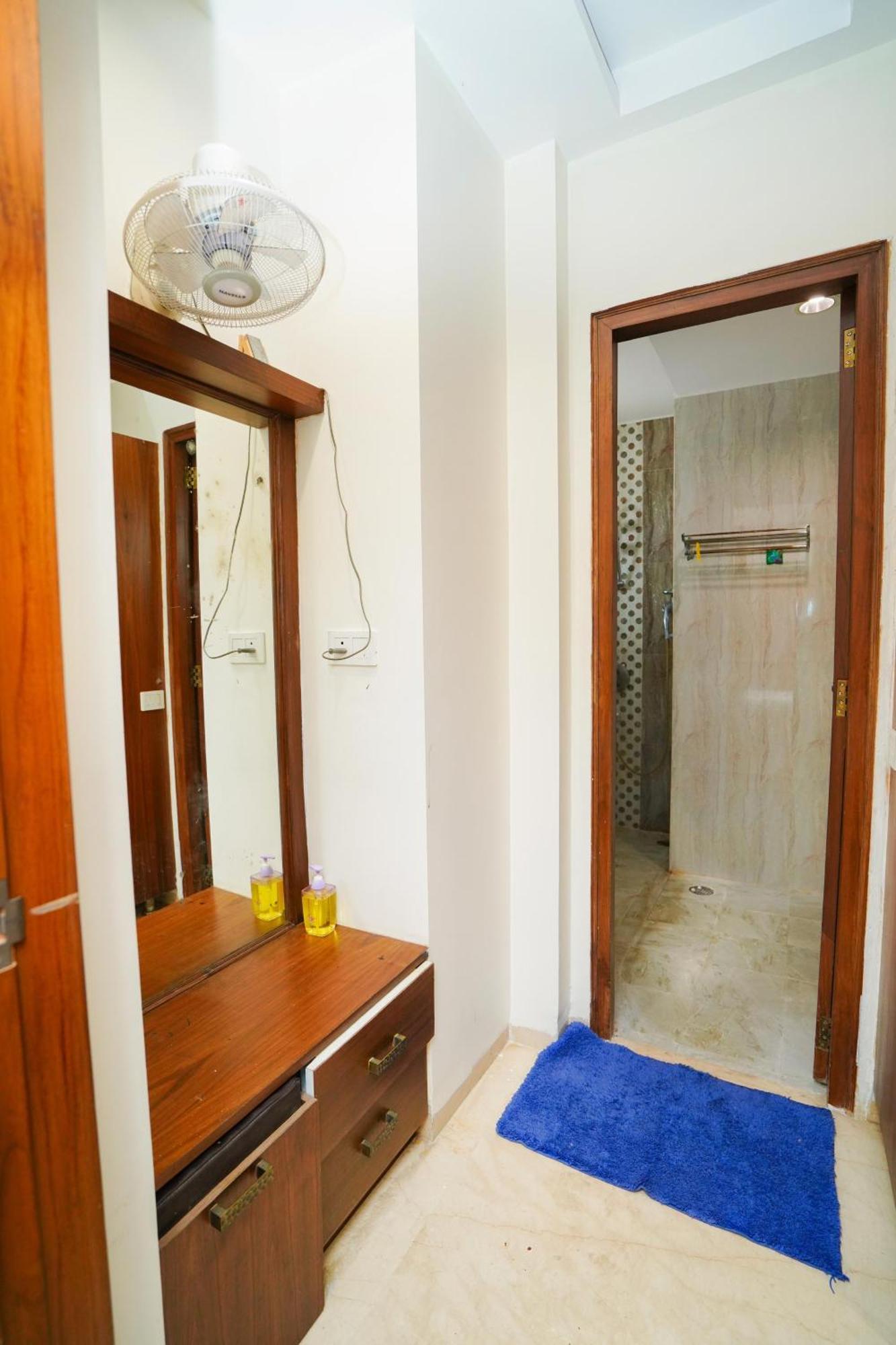 Golden Villa - Duplex House With Private Theater - Near To Alipiri And Bhudevi Ttd Ticket Counter And Kapilateertham Tirupati Extérieur photo